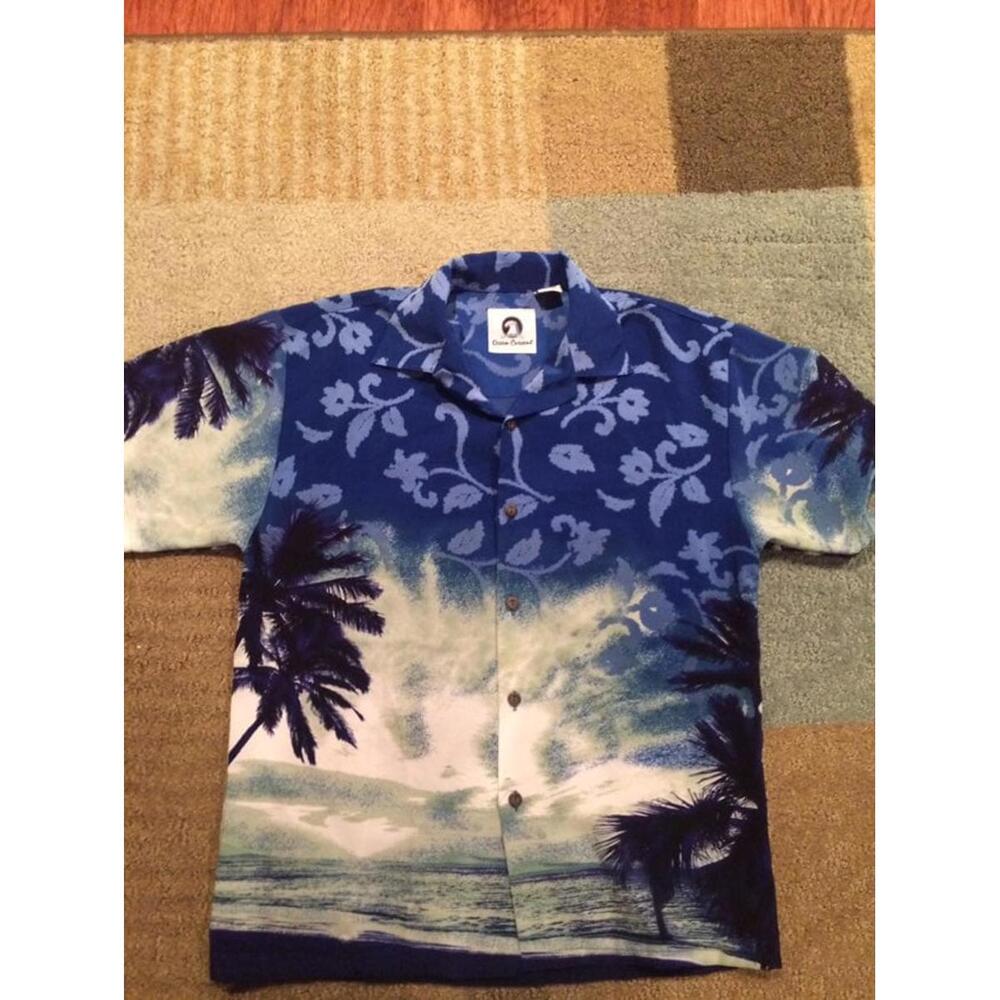 Paradise Found Blue Hawaiian Shirt with Palm Tree Print, Size Large